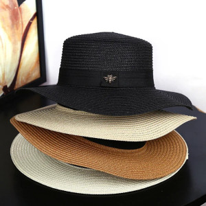 Chapeau de paille rétro chic tressé pour femme avec petite abeille - 3 couleurs au choix !