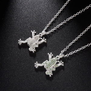Emerald Rhinestone Frog Necklace | Cute Gift for Nature Lovers