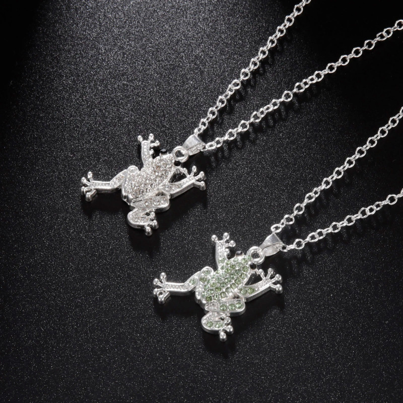Emerald Rhinestone Frog Necklace | Cute Gift for Nature Lovers
