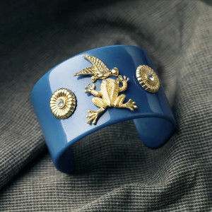 Cute Gilded Frog Bracelet | Tropical Jewelry for Women