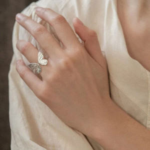 Bague Redimensionnable Papillon Minimaliste Raffiné couleur argent