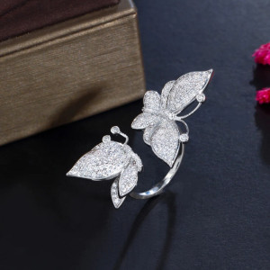 Sparkling Butterfly Ring in 925 Silver - Adjustable Gift