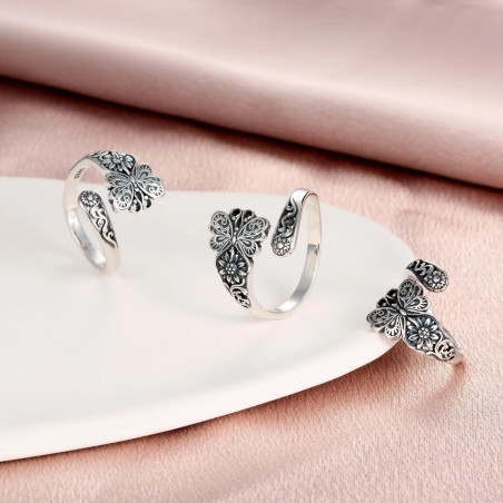 Vintage Elegance Butterfly Ring – Adjustable Boho Chic Jewelry