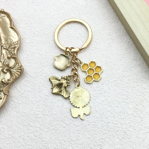 Golden Sunflower Bee Keychain – Cute Nature-Inspired Gift