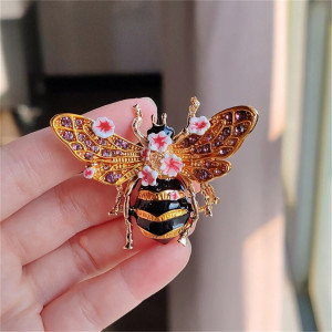 Gold Bee Brooch with Flowers | Cute Bee Pin Jewelry Gift