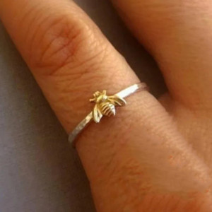 Sterling Silver Bee Ring | Cute & Elegant Jewelry Gift