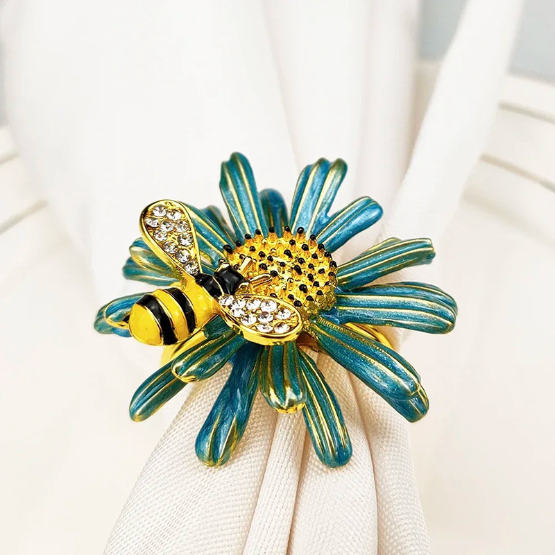 Cute Bee Napkin Rings | Gold Floral Decor | Set of 6