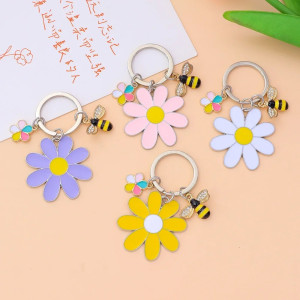 Cute "Enchanted Daisy" Bee Keychain | Unique Gift for Her