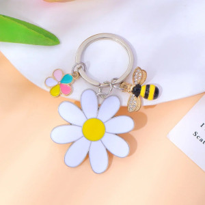 Cute "Enchanted Daisy" Bee Keychain | Unique Gift for Her