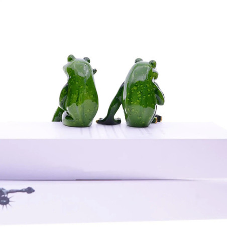 Cute "Bucolic Thought" Frog Figurine | Resin Home Decor Gift