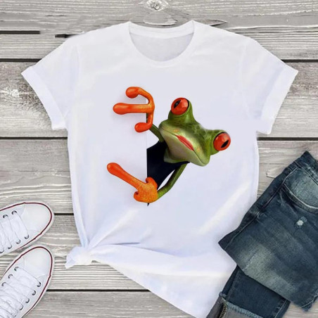 Cute Peeking Frog T-Shirt | Funny 3D Effect Tee for Frog Lovers