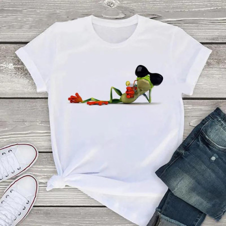 Funny Chilling Frog T-Shirt | Cute Cocktail Graphic Tee Gift