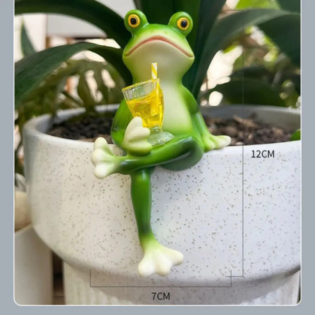Funny Cocktail Frog Figurine | Cute Garden & Indoor Decor Gift