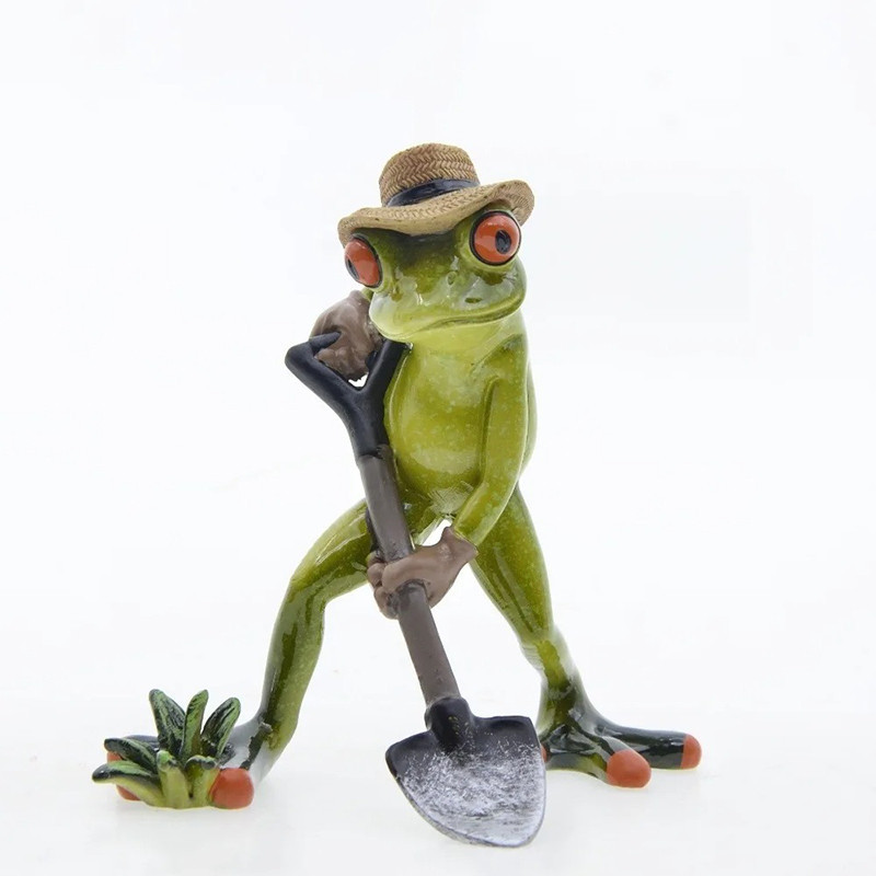 Gardener Frog Figurine – Cute & Funny Garden Decor Gift