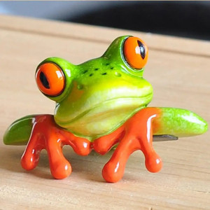 Playful 3D Resin Frog Figurine | Cute Tropical Home Decor