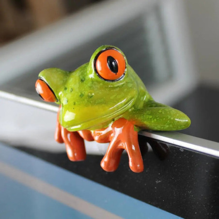 Playful 3D Resin Frog Figurine | Cute Tropical Home Decor