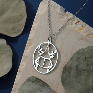 Royal Minimalist Scarab Beetle Necklace – Gold or Silver