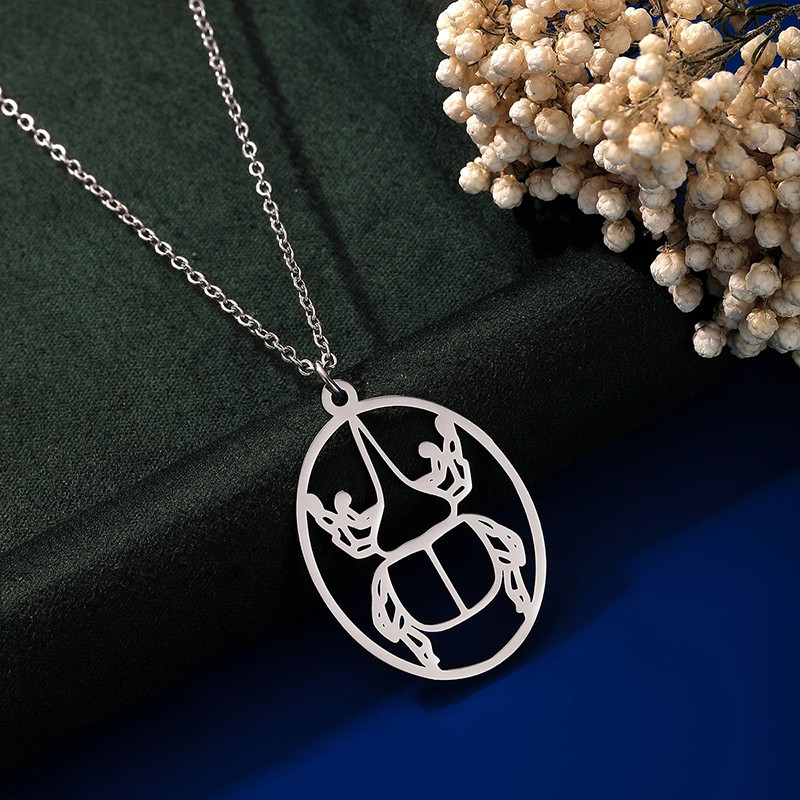 Royal Minimalist Scarab Beetle Necklace – Gold or Silver