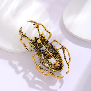Royal Gem Beetle Brooch – Gold Ruby or Sapphire Jewelry Gift