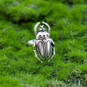 Mysterious Forest Beetle Ring | Unique Vintage Insect Jewelry