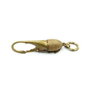 Vintage Gold Hercules Beetle Keychain – Powerful & Retro Charm