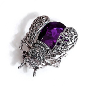 "Imperial Baroque" Bee Brooch | Vintage Gothic Jewelry Gift