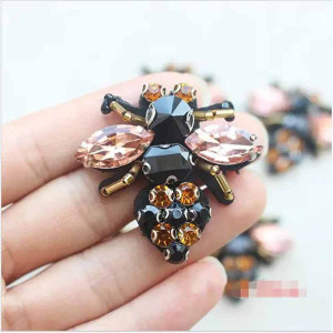 Handmade Royal Amber Bee Patch - Cute 5-Piece Applique Set