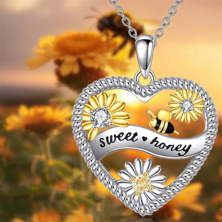 Sweet Honey Heart Bee Necklace | A Unique Romantic Gift!