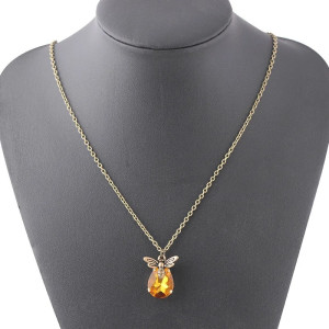 Vintage Amber Bee Necklace | Timeless Bee Jewelry Gift