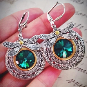 Royal Emerald Dragonfly Earrings - Unique Vintage Jewelry Gift