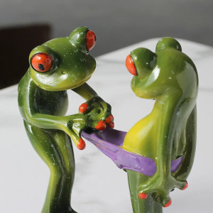Funny Frog Figurine "Swamp Inspection" | Cute Garden Gift