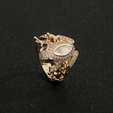 Vue dessuss de la Bague Grenouille Prince Émeraude