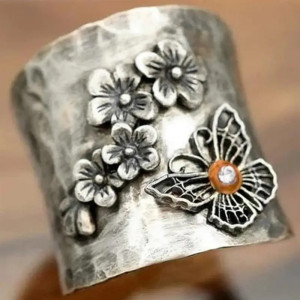 Vintage Boho Silver Butterfly Ring with sculpted flowers and hammered finish