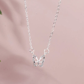 Collier papillon étincelant