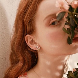 magnifique boucles d'oreilles mignonnes et élégantes en forme d'abeille plaqué or
