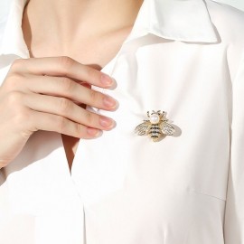 Cute Rhinestone & Pearl Bee Brooch Pin | Bee Jewelry Gift