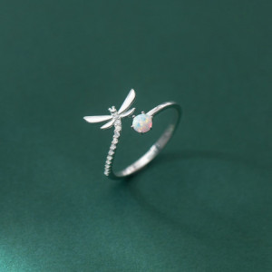 Bague Libéllule Ouverte en Argent Sterling 925 Libélulle et Perle d'Opale Couleur Argent