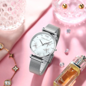Vue générale Montre Libéllule et Strass avec bracelet en Cuir pour femme