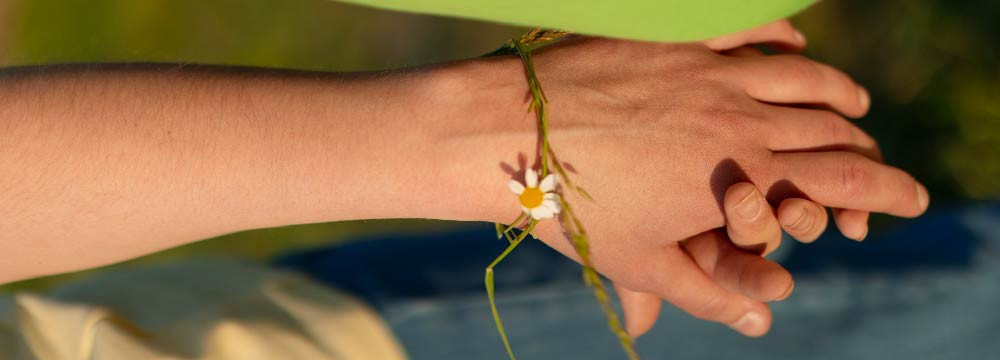 Bee bracelet: bangle, chain, silver & gold plate